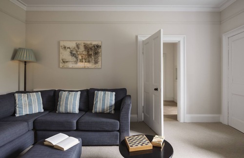 Calvine Apartment | Two bedroom self-catering farmhouse apartment, which can be joined with Clachan Annex to create a fo
