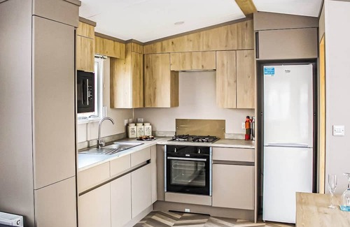 Blairgowrie House | Two bedroom, spacious caravan.
