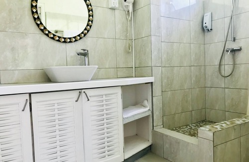 Morne Rouge Apartment | Two Bedroom Standard Apartment