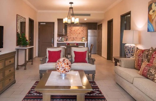 Loreto House | Two-Bedroom Suite at Villa del Palmar Loretonn