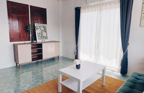 Phu Khao Thong Apartment | Two bedroom suite - Hello Sunshine