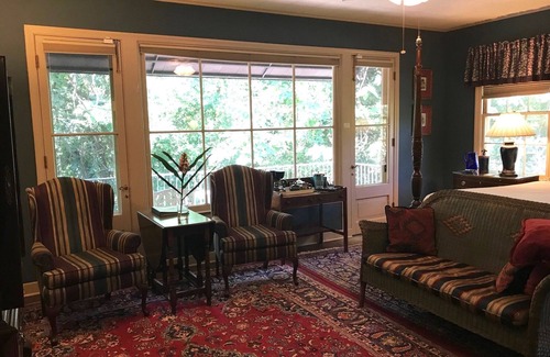 Highlands - Perkins House | Two-Bedroom Suite in the Treetops