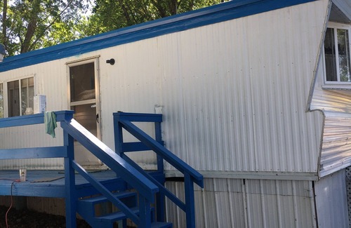 Big Stone City House | Two bedroom two bath cabin next to big Stone Lake