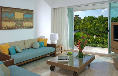 Seybaplaya Resort | Two bedroom unit with kitchen Includes Jungala VIP pass!