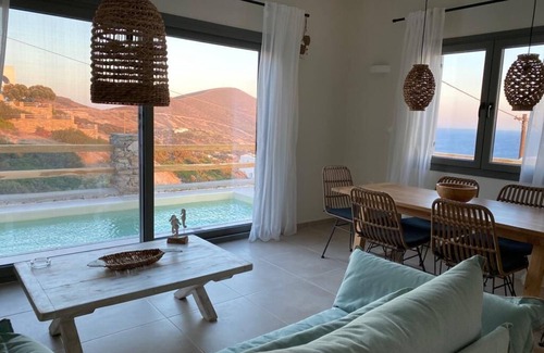 Antiparos House | Two bedroom villa with swimming pool