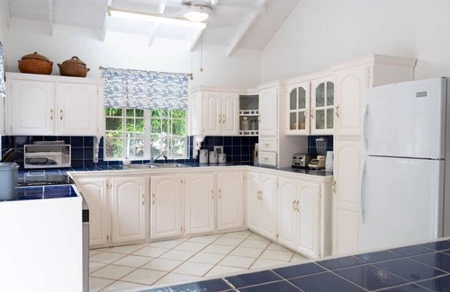 Bois d'Orange Villa | Two Bedroom Villa with Private Pool Near to Beaches - Date House