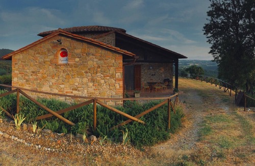 Paciano House | Two Bedroomed Air Conditioned Apartment, with Stunning Private Pool (FOR SALE)
