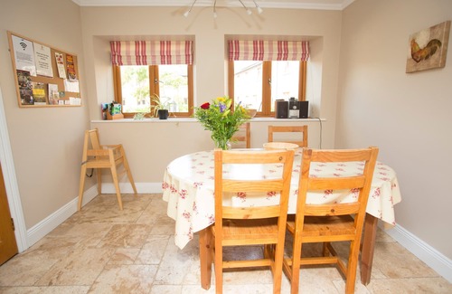 Lismullin Cottage | Two bedroomed cottage in a landscaped courtyard in the heart of Ireland's Ancient East region.