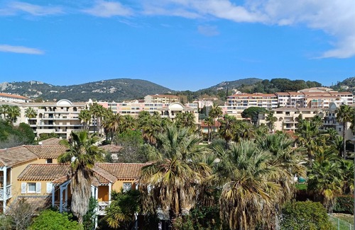 Hyeres Apartment | Two bedrooms duplex in Hyeres, beach town