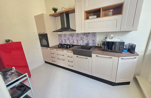 Pistoia Apartment | Two bedrooms, two bathrooms, Jacuzzi, parking lot