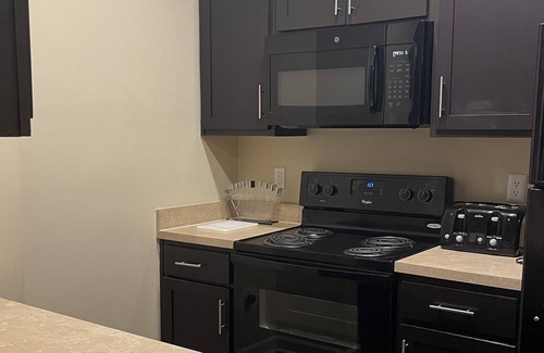 Easton Apartment | Two BR w/free parking near Easton