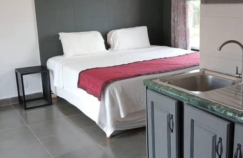 Batokunku Cabin | Two Coconut Lodge