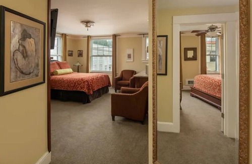 Astoria Hotel | Two Comfortable Downtown Suites w/City Views | Fireplace Access