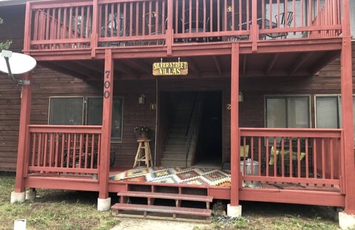 Lake City Condo | Two condos bundled together to accommodate your group! Sleep up to 12 people.