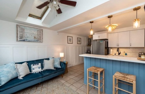 Margate City House | Two Cottages w/Patios - Close to Beach