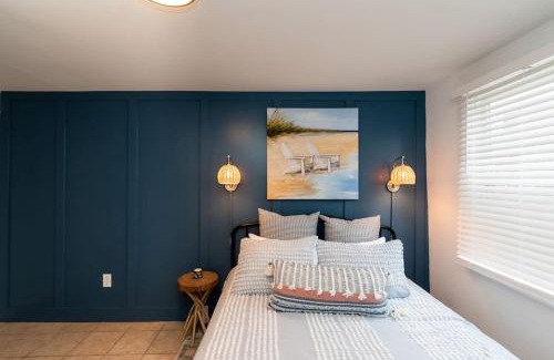 Margate City House | Two Cottages w/Patios - Close to Beach