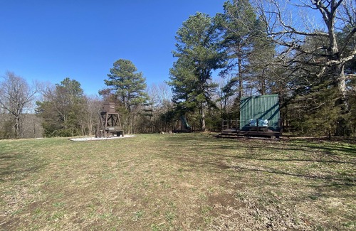 Kingston RV Rental | Two cozy pods with water tower and UTV rentals