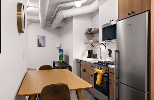 Warehouse District Apartment | TWO CozySuites NLG - Modern condo 01 and 11