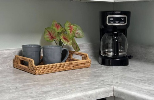 Lakewood Apartment | Two Creeks Furnished Apartment Homebase