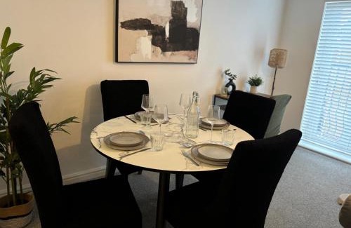 Pontprennau Apartment | Two Double Bed Apartment in Pontprennau Cardiff