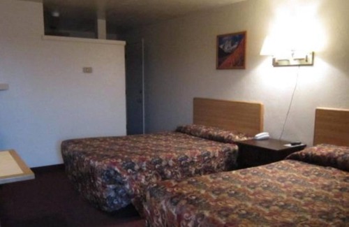 Cortez Apartment | Two Double Beds at Aneth Lodge