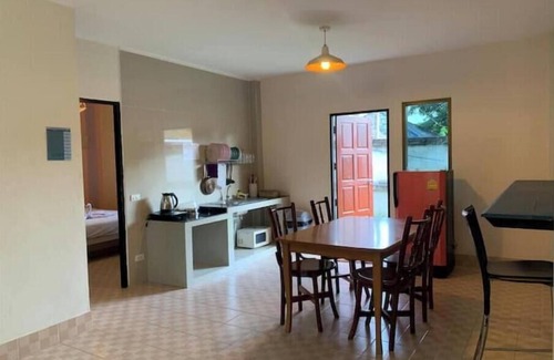 Si Racha Villa | Two Fifty Nine Resort 259 รีสอร์ต