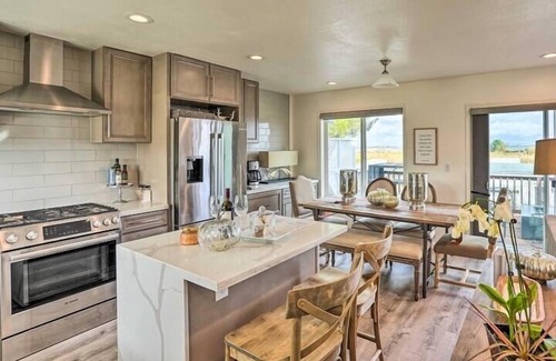 Birds Landing House | Two For You Newly Renovated River And Boat House