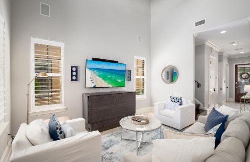 Villa Lago House | Two Golf Carts - Sandestin Gated Community