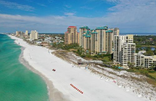 Villa Lago House | Two Golf Carts - Sandestin Gated Community