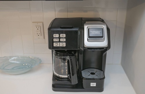 Nashville Villa | Two Gorgeous Houses🌟8 Ensuite🌟20 Beds🌟Downtown Views🌟Game Rooms🌟Parking