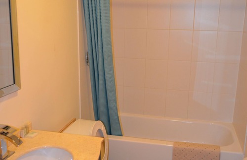 Town of Two Hills Hotel | Two Hills Inn
