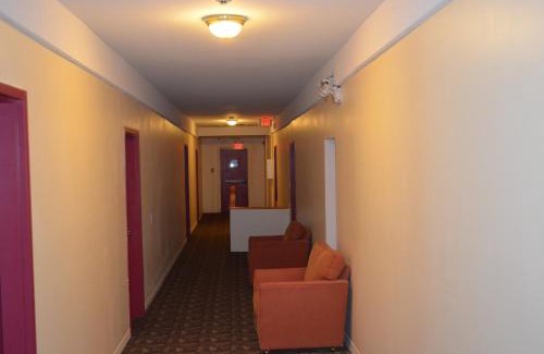 Town of Two Hills Hotel | Two Hills Inn