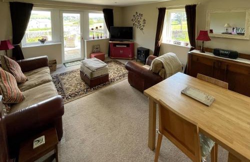 Rathmell House | Two Hoots