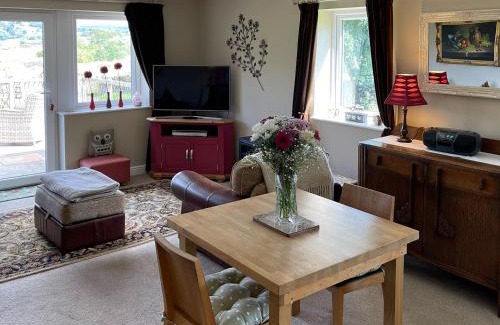 Rathmell House | Two Hoots