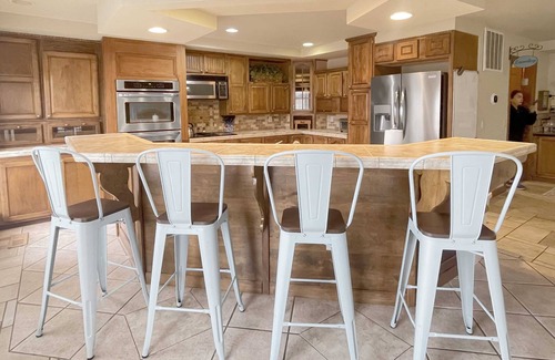 Beaver Shores House | Two houses in one with lake view House & Studio.