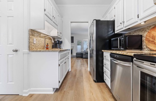 Rome House | Two King Suites~ Downtown Rome~Walk to Broad