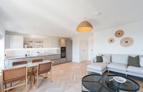 Amlwch Apartment | Two luxury apartments nestled in the picturesque coastal village of Bull Bay, sleeps up to 8 guests