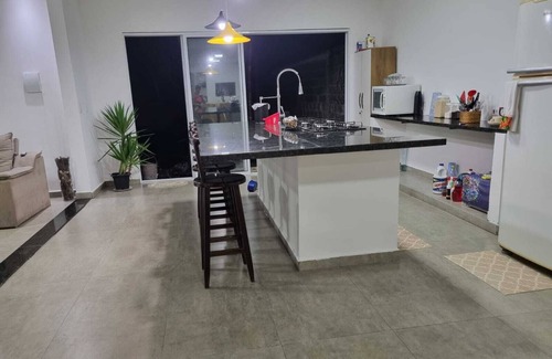 Boraceia House | Two minutes from the beach. House in the middle of nature. 500m of private area.