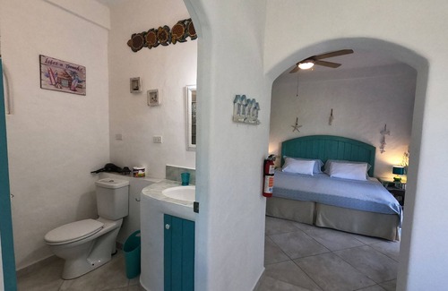Silver Sands Hotel | Two Palms Apartment