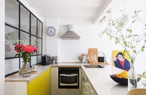 Montreuil Bed & Breakfast | Two pretty bedrooms on the ground floor of my house