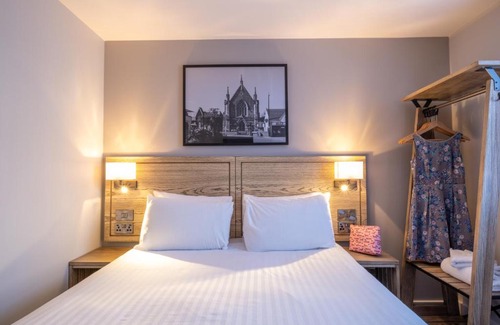 Chepstow Hotel | Two Rivers Lodge by Marston’s Inns