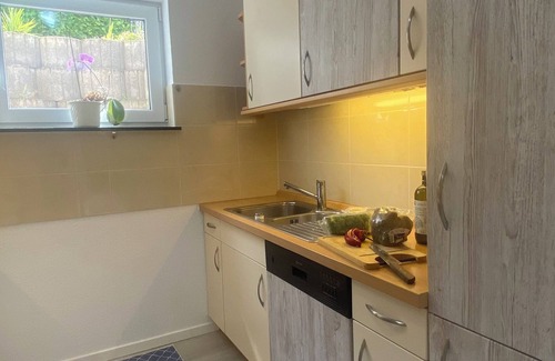 Munzingen Apartment | Two-room apartment, terrace, kitchen Freiburg
