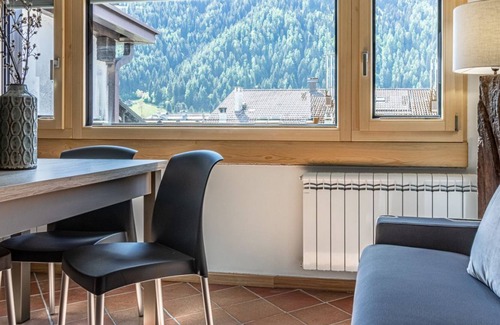 Giustino Apartment | TWO ROOM APARTMENT WITH WIFI AND BALCONY