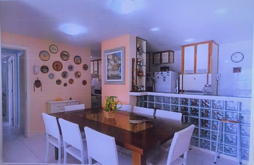 Prainha Apartment | TWO ROOMS BEING A SUITE. ACCOMMODATES AT LEAST 8 PEOPLE NOT SMOKING!