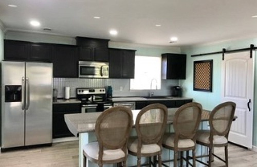 Long Beach House | TWO SALTY DOGS - Oak Island, NC