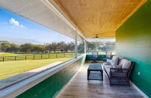 Micanopy House | Two Springs Farm Guesthouse - A &B