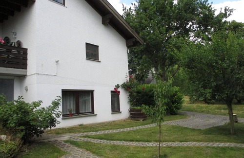 Starkenburg Apartment | Two-star holiday apartment by the Moselle