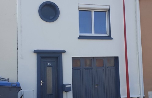 Equihen-Plage House | Two-storey sea view house
