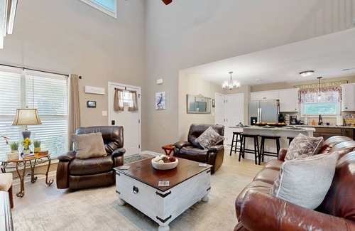 Clarksville House | Two-story home with private yard, patio, firepit, grill, & W/D