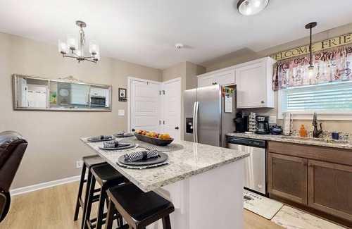 Clarksville House | Two-story home with private yard, patio, firepit, grill, & W/D